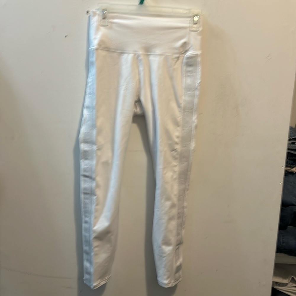 Fabletics leggings. Size small. New without tags
